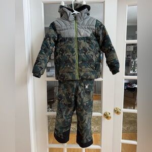 Kids Spyder Ski Bib Snow Pants and Matching Ski Jacket. Two-Piece Set - Size 7.